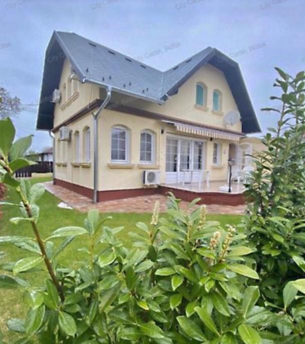 Diofa Apartman Шиофок Экстерьер фото